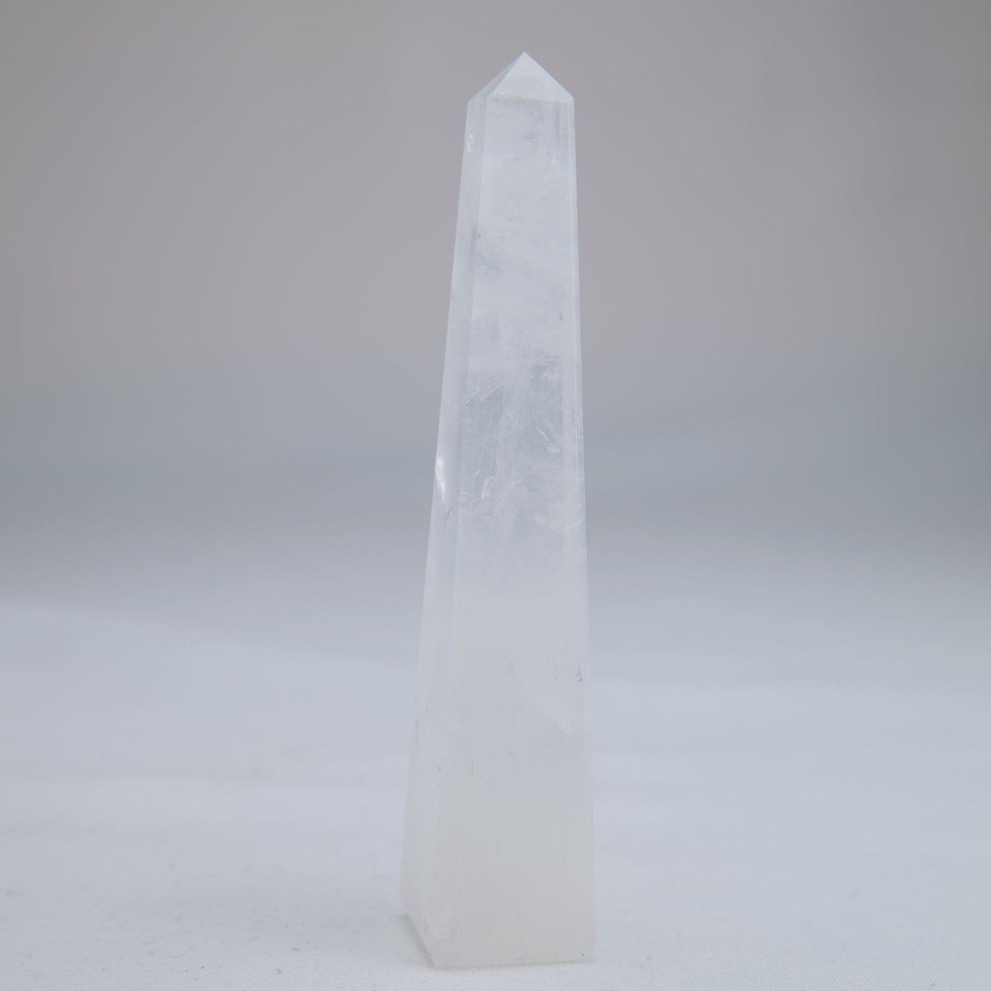 Clear Quartz Tower 66g - Luna Panther