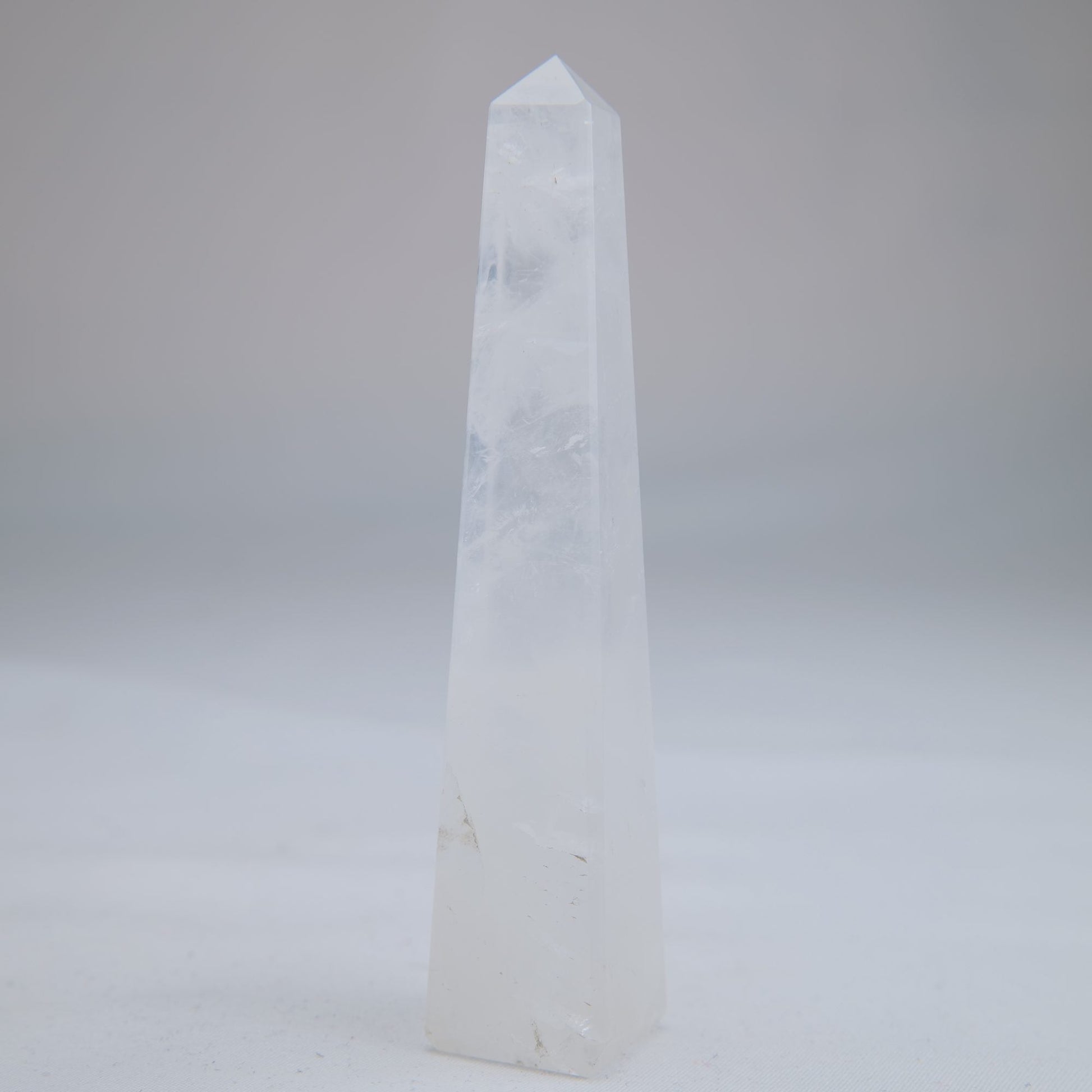 Clear Quartz Tower 66g - Luna Panther