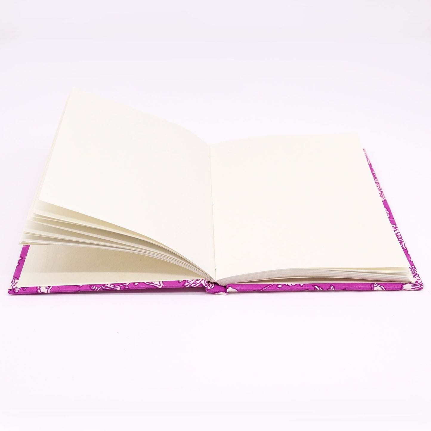 Cotton Bound Notebooks 20x15cm - 96 pages - Antique Fuchsia - Luna Panther