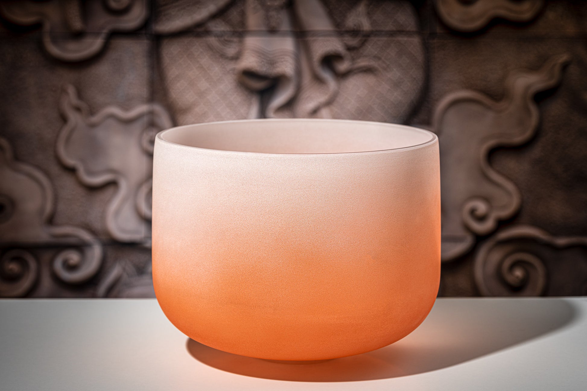 MEINL Sonic Energy Color-Frosted Crystal Singing Bowl 13" - D4/Sacral Chakra/440 Hz - Orange detail view 5 at Luna Panther