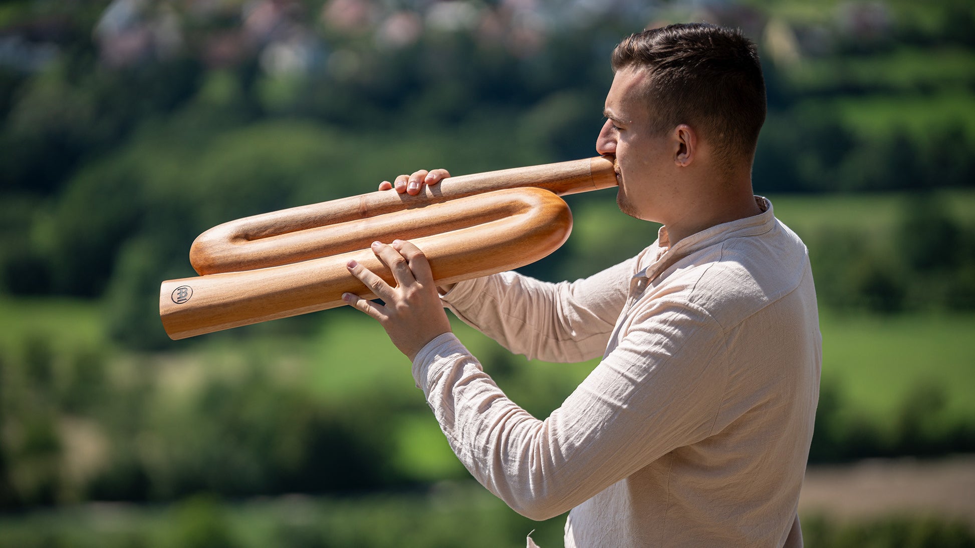 MEINL Sonic Energy Z-shaped Pro Didgeridoo - D Tuning - Natural detail view 7 at Luna Panther
