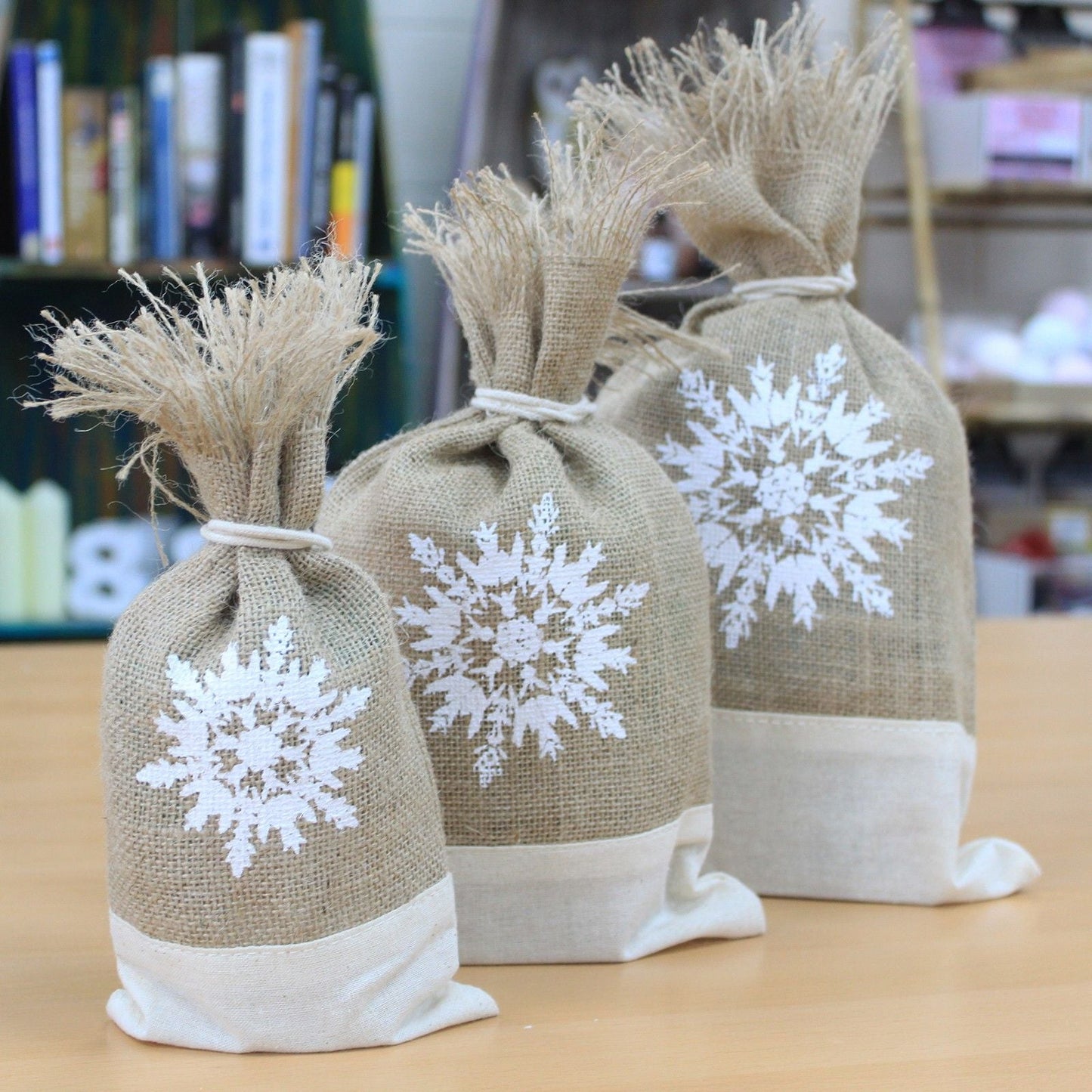 Danish Pouch Set of 3 - White & Snowflake - Luna Panther