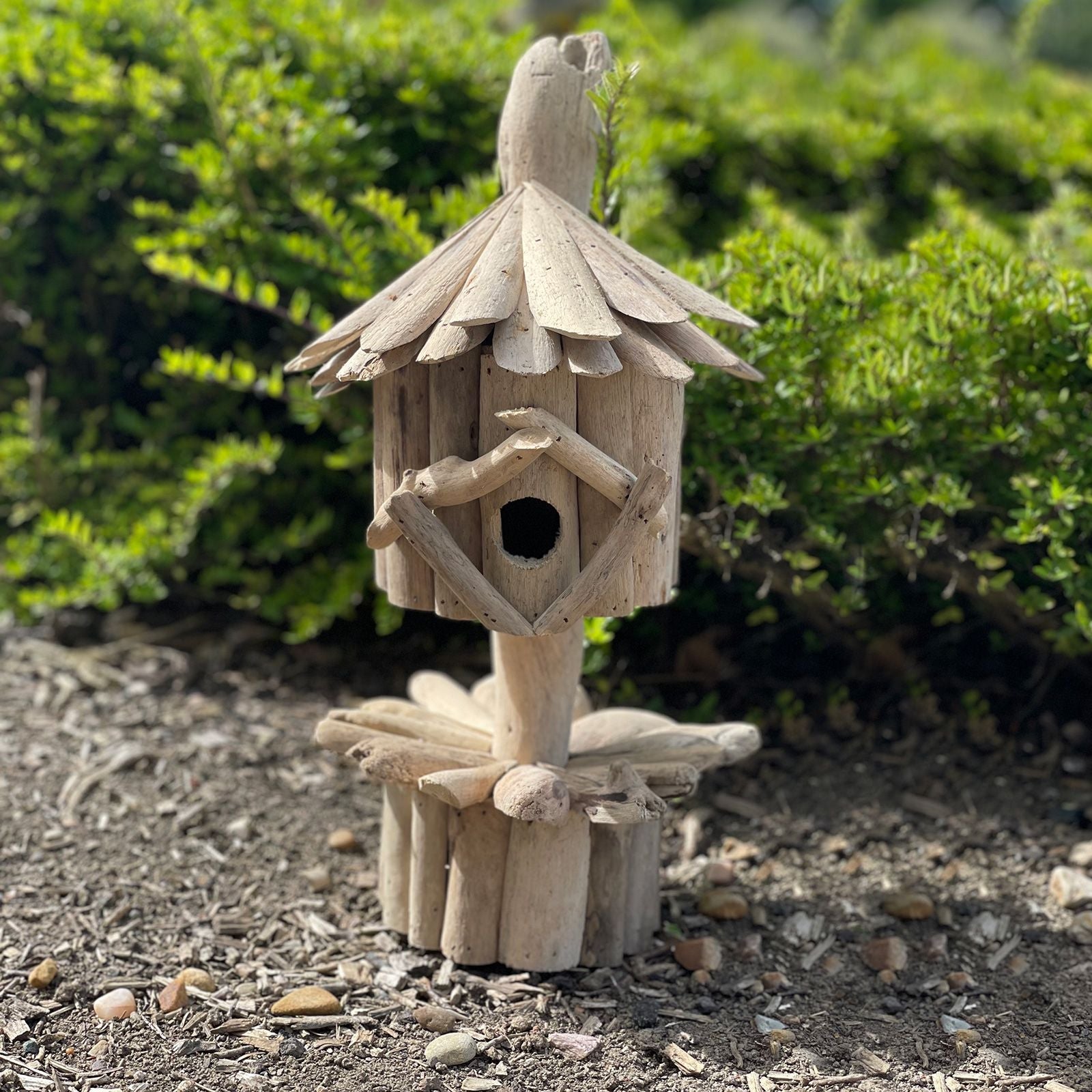 Driftwood Birdbox - On Stand - Luna Panther