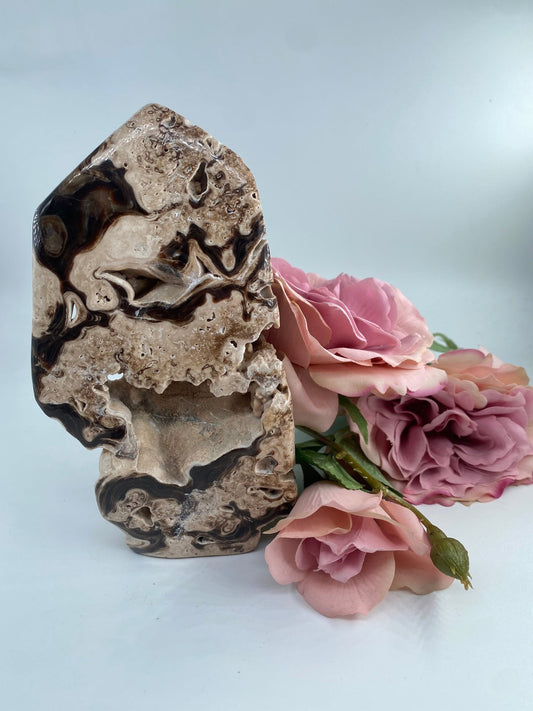 Natural Druzy Chocolate Calcite 660g featuring soft translucent tone and gentle sheen - Luna Panther