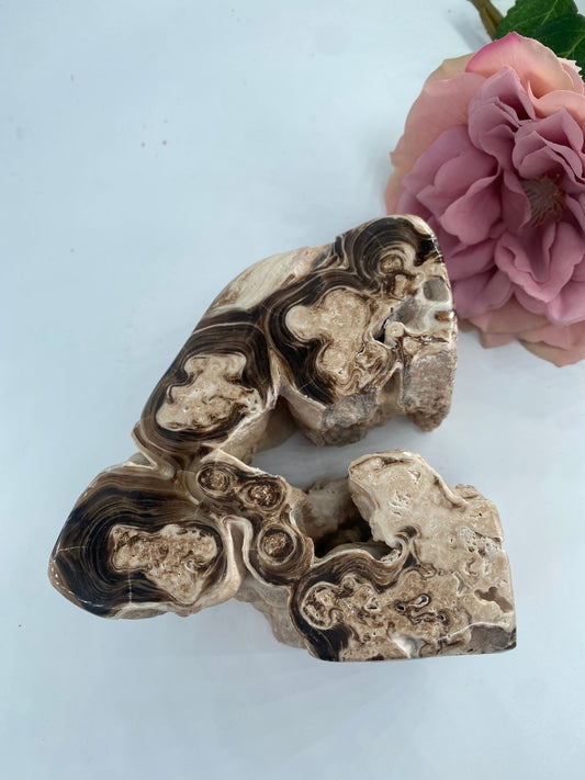Natural Druzy Chocolate Calcite 934g featuring soft translucent tone and gentle sheen - Luna Panther