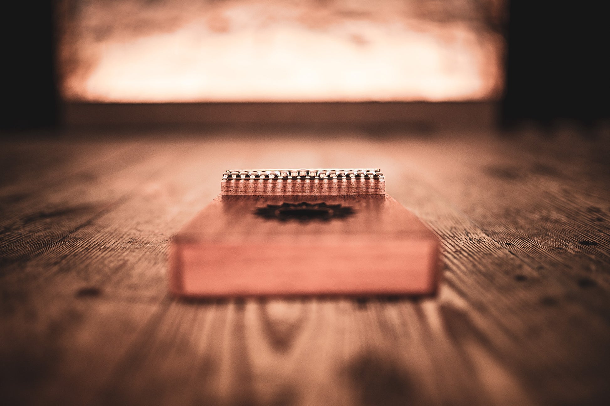 Meinl Sonic Energy Sound Hole Kalimba - 17 notes, mahogany detail view 13 at Luna Panther