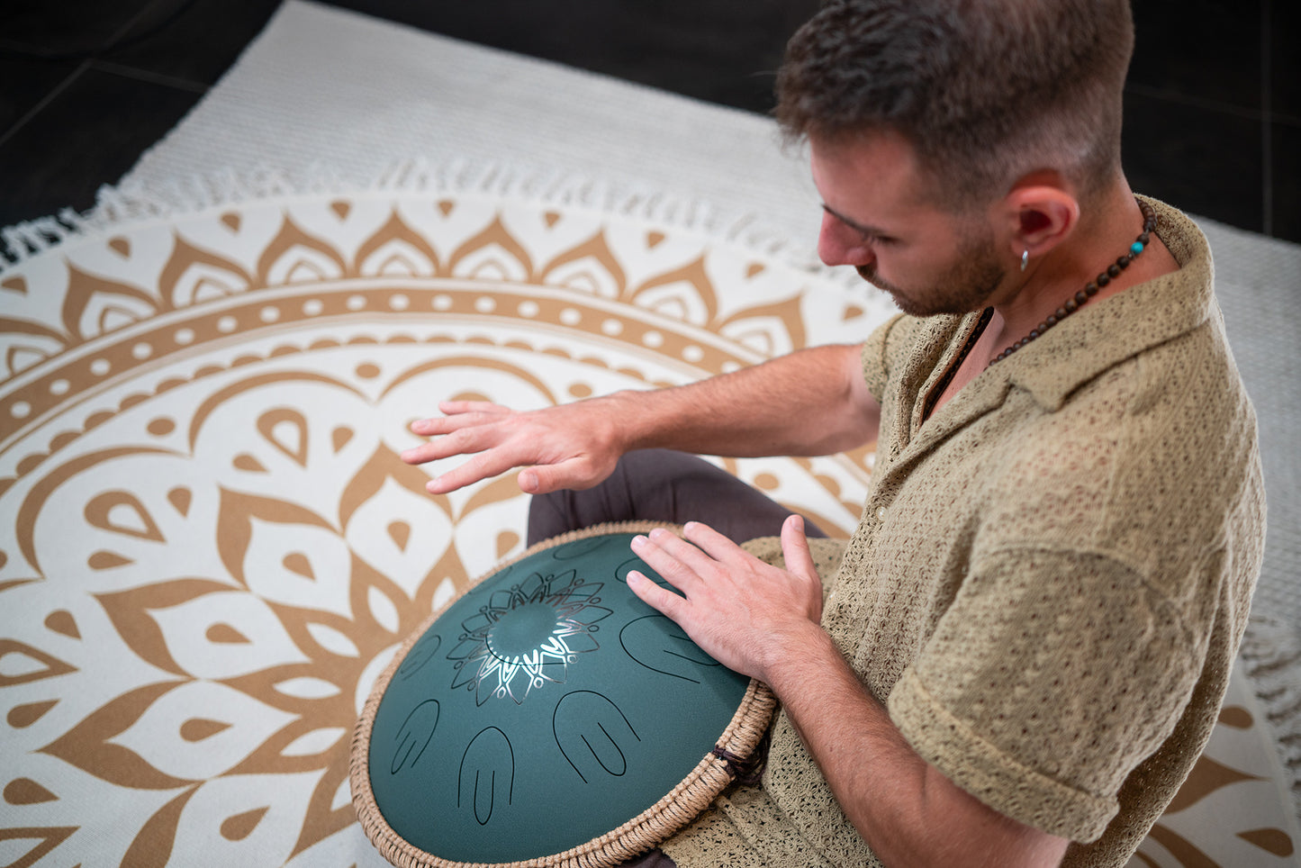MEINL Sonic Energy Octave Steel Tongue Drum 16" - F Major/9 Notes/432 Hz - Dark Green, Engrave detail view 11 at Luna Panther