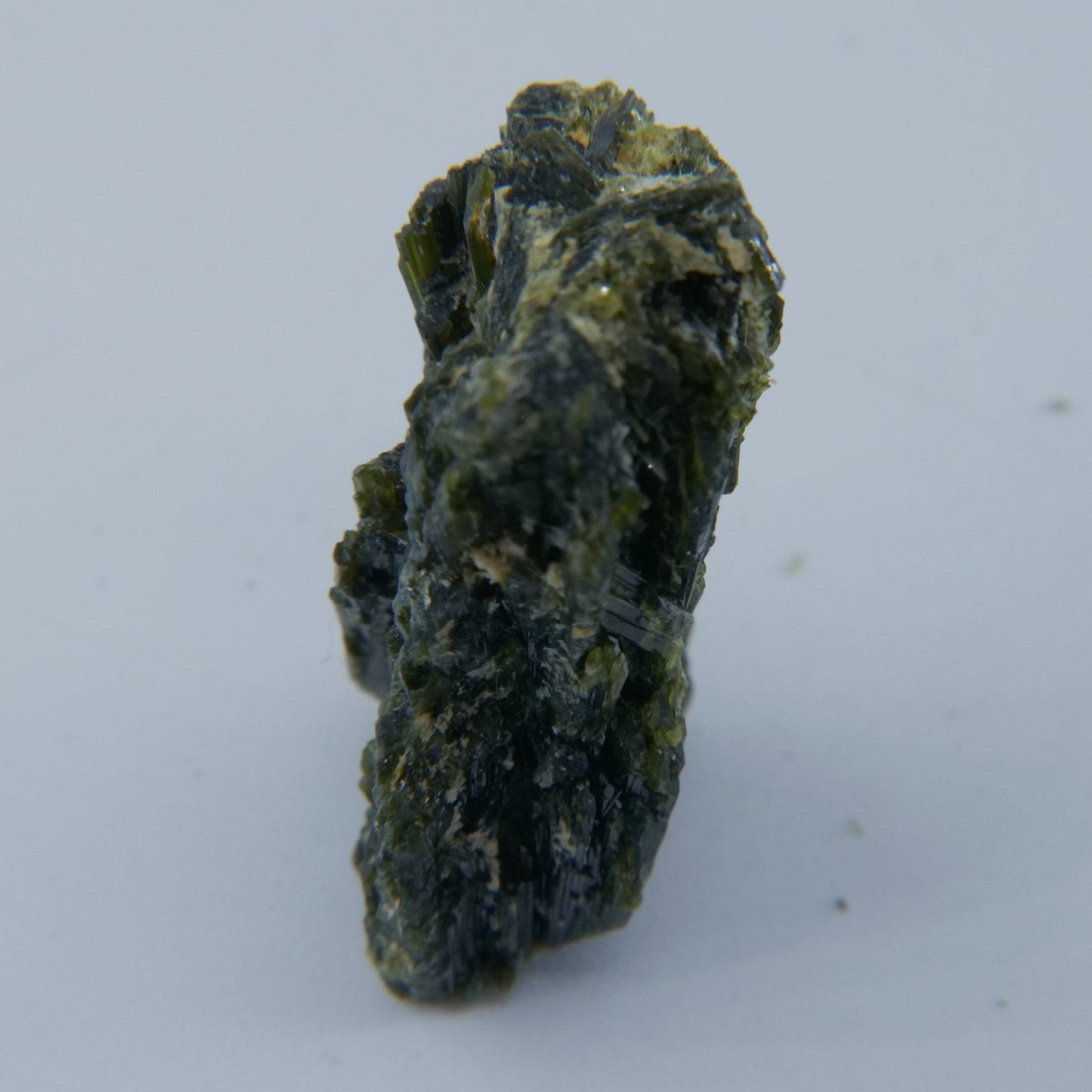 Epidote Specimen Pakistan Grade A 14g - Luna Panther