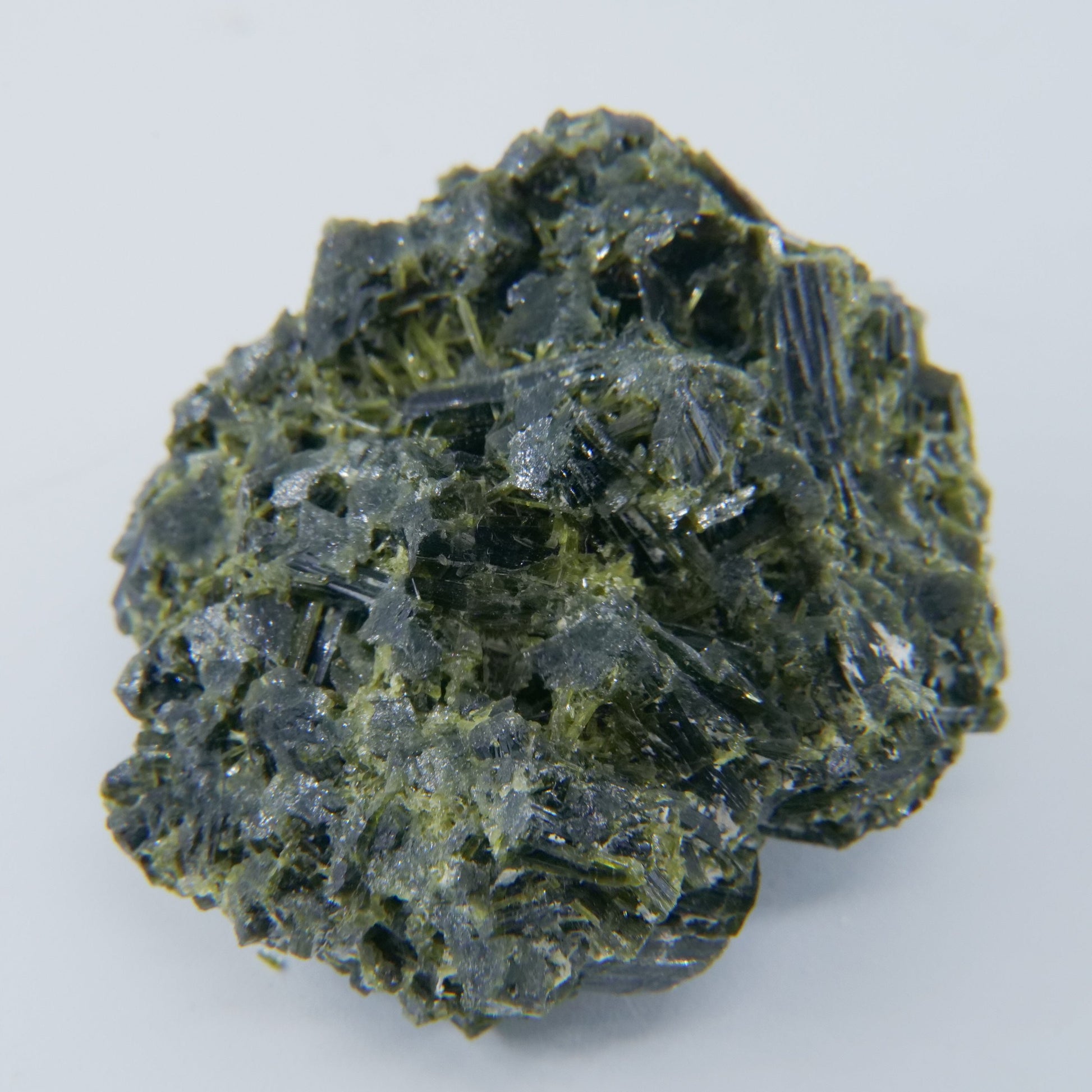 Epidote Specimen Pakistan Grade A 63g - Luna Panther