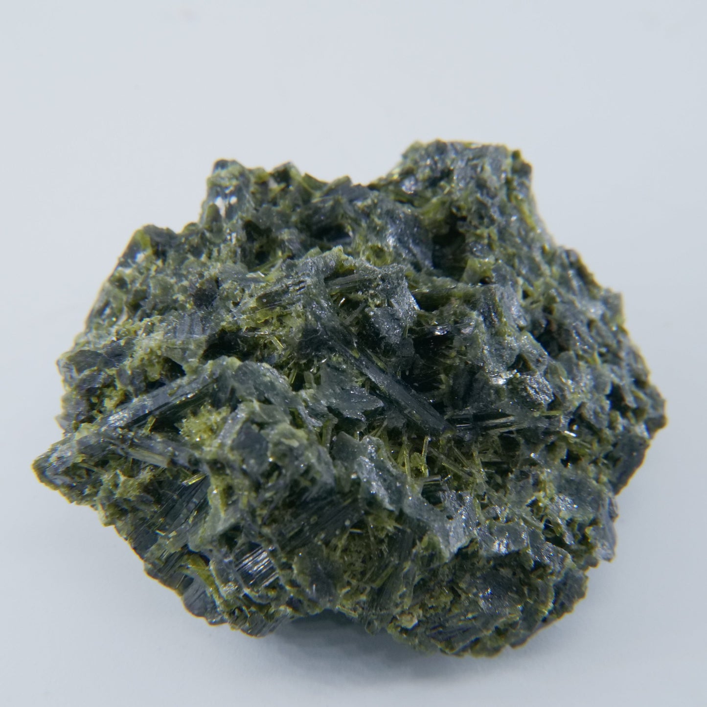 Epidote Specimen Pakistan Grade A 63g - Luna Panther