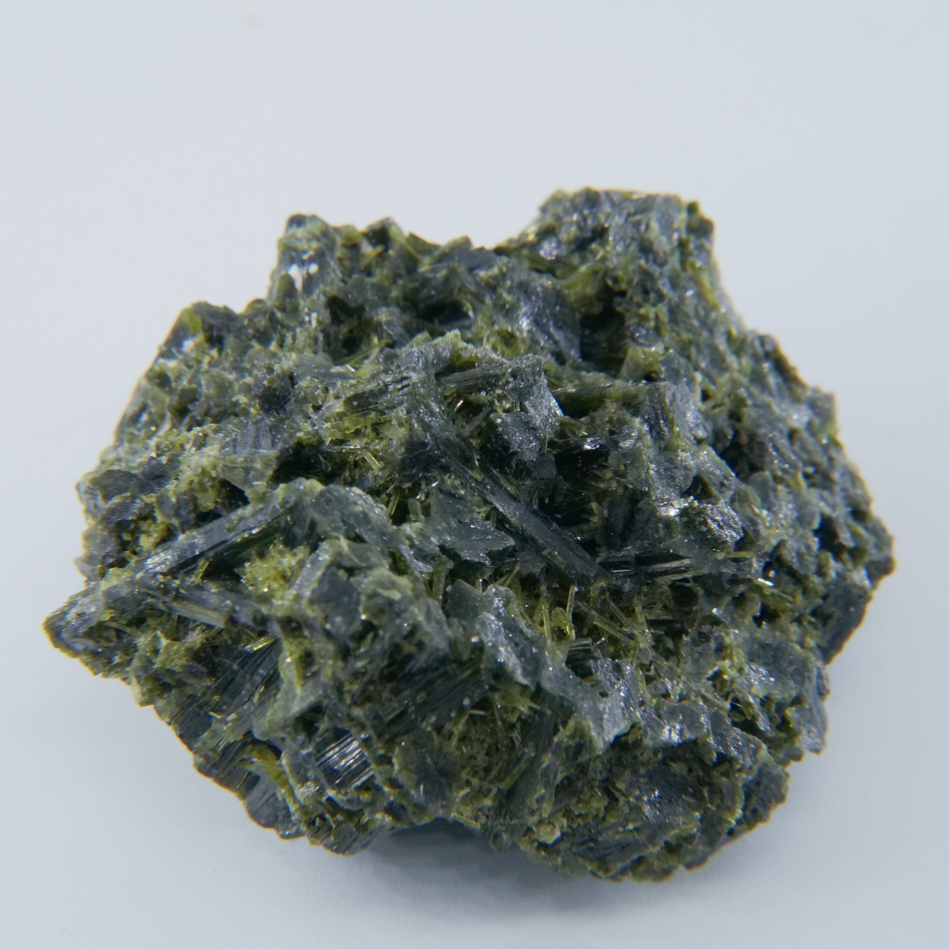 Epidote Specimen Pakistan Grade A 63g - Luna Panther