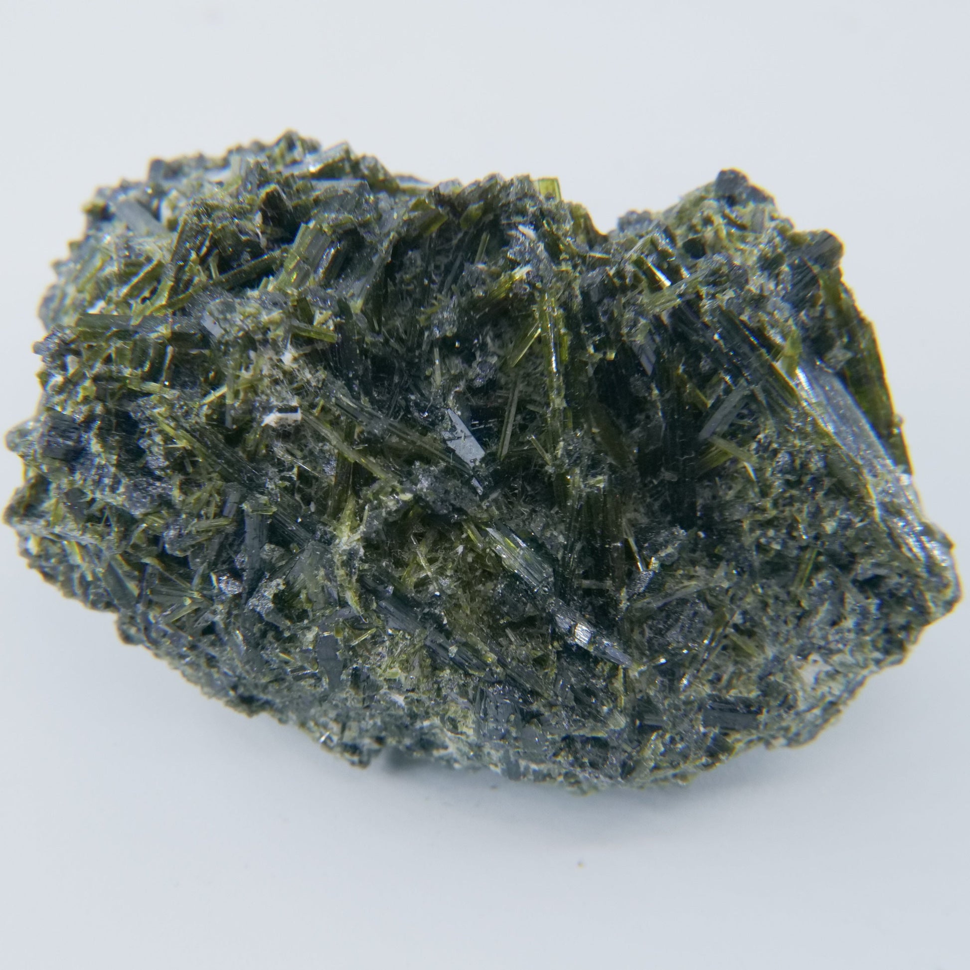 Epidote Specimen Pakistan Grade A 68g - Luna Panther