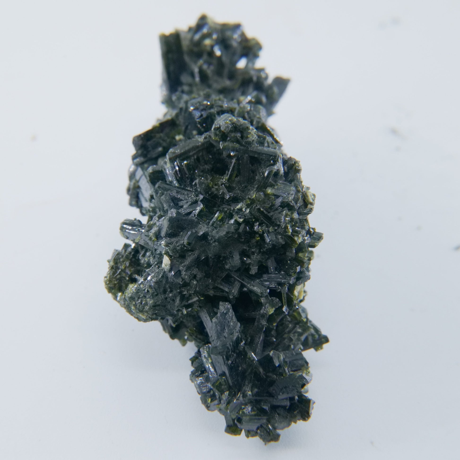 Epidote Speciment Grade A Pakiistan 51g - Luna Panther
