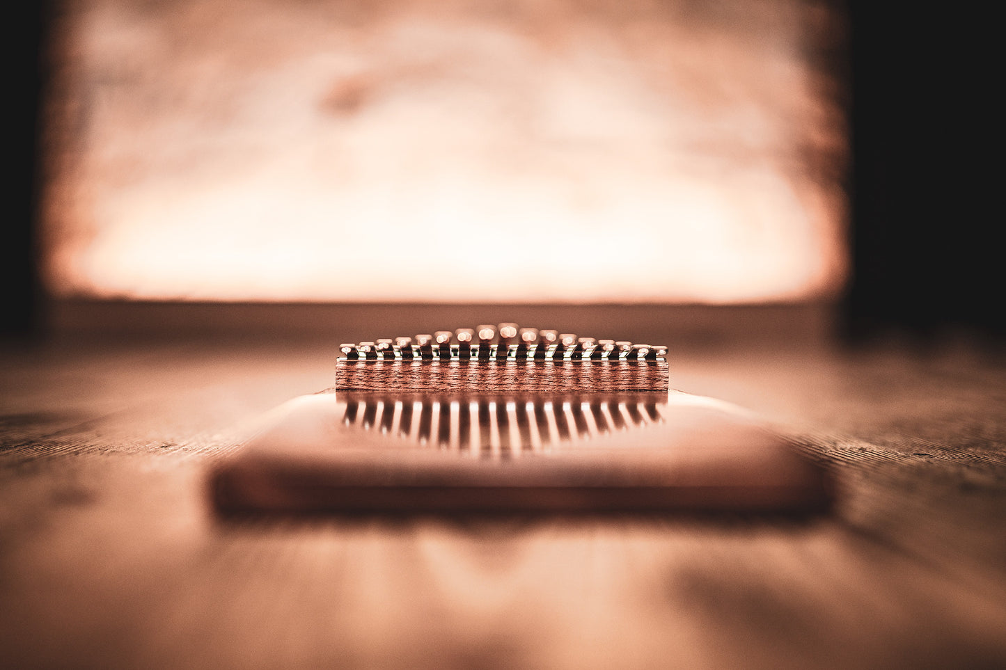 Meinl Sonic Energy Solid Kalimba - 17 notes, black walnut detail view 12 at Luna Panther