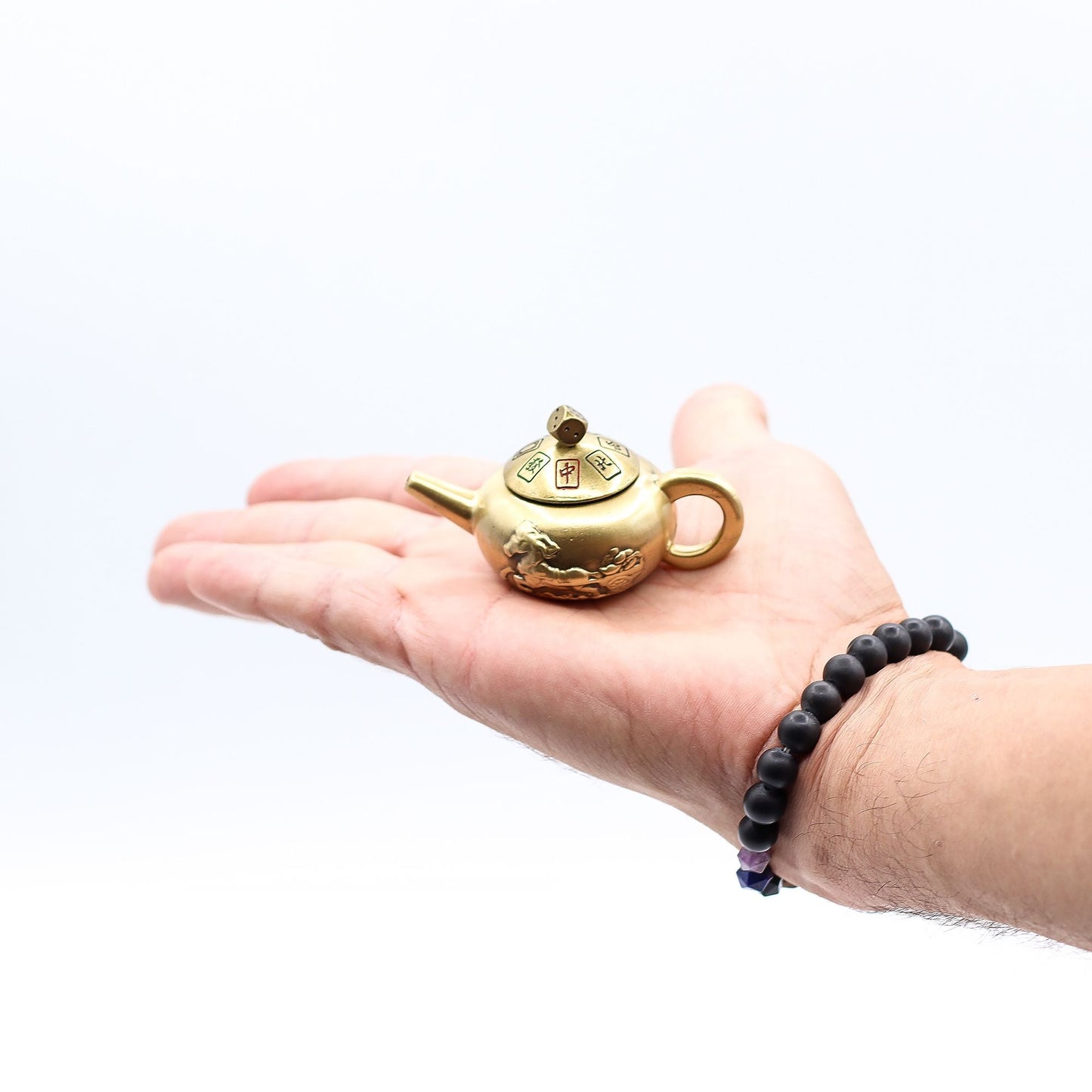 Feng Shui Fortune - Lucky Teapot with Dice Spin - Luna Panther