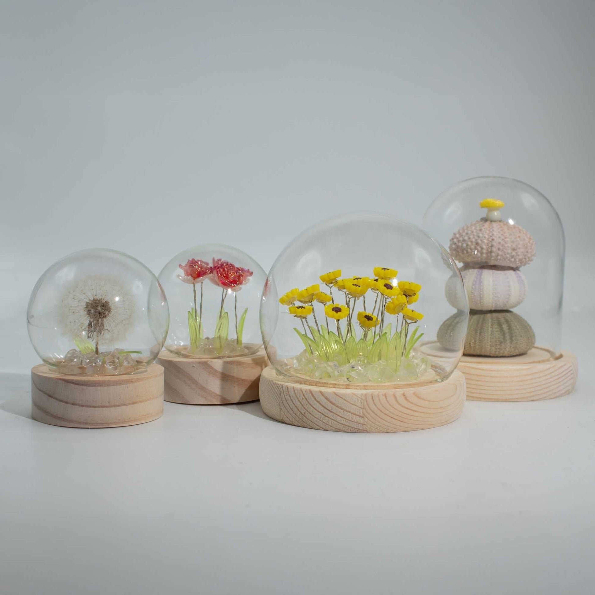 Floral Glow Garden Dome - 20 Multi Tulips - LED USB - Luna Panther