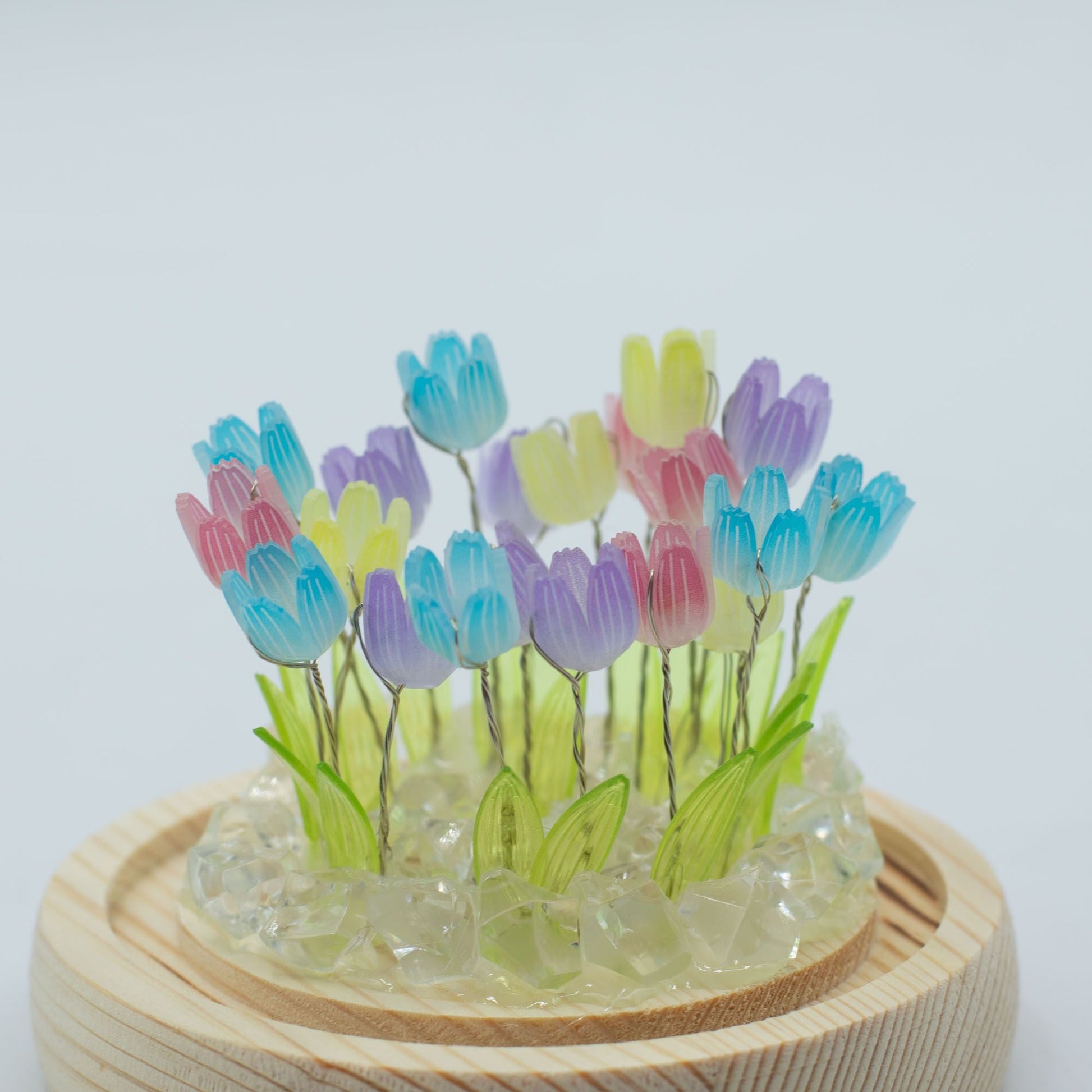 Floral Glow Garden Dome - 20 Multi Tulips - LED USB - Luna Panther