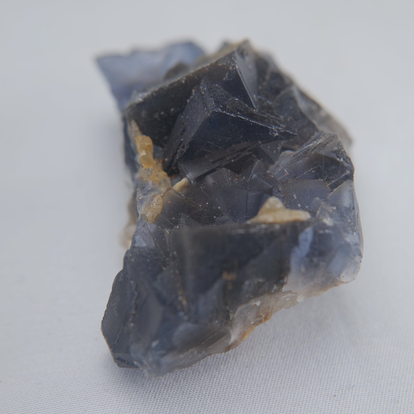 Fluorite Specimen Pakistan 102g - Luna Panther