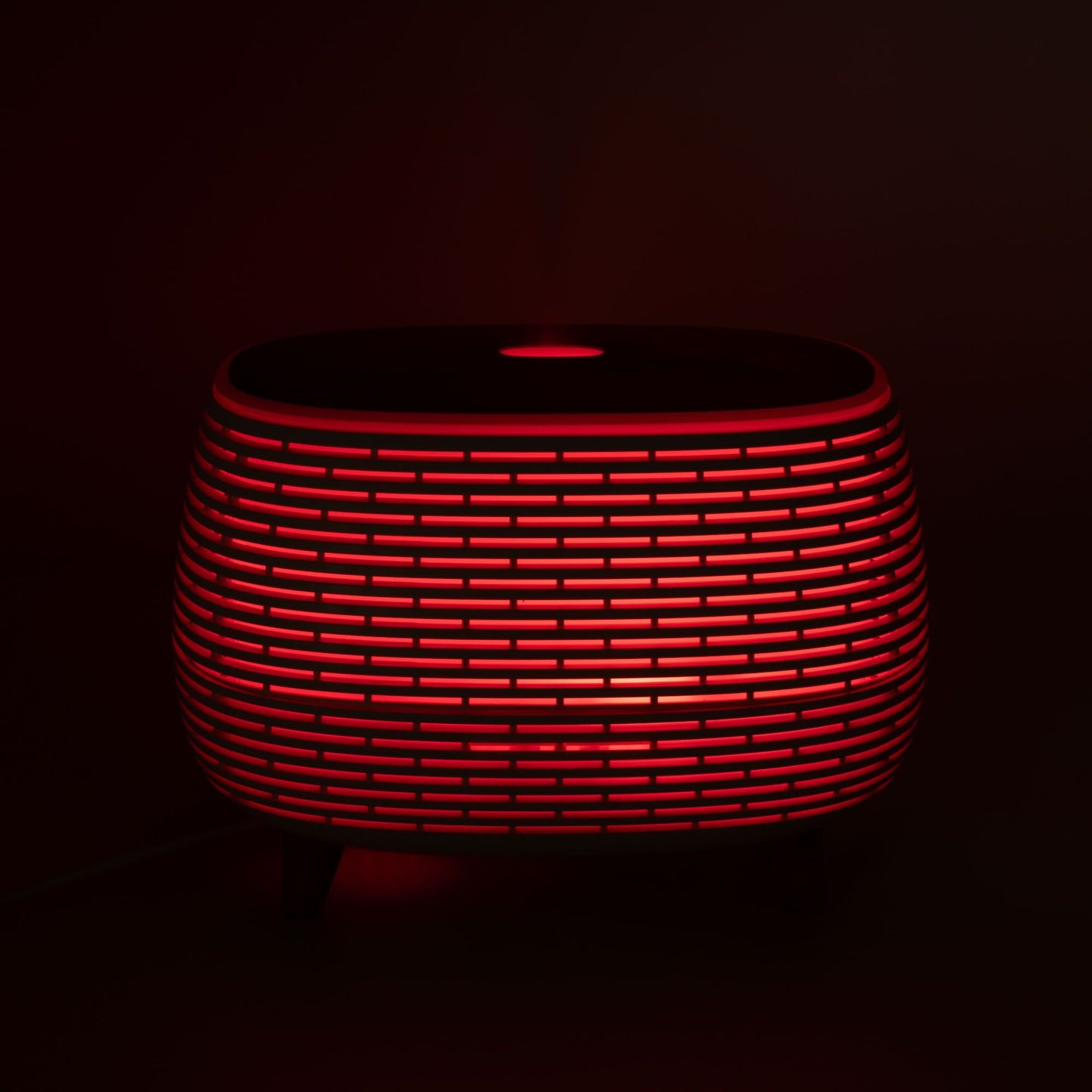 Futuristic Ribbed Aroma Diffuser with Colour - Changing Light - Luna Panther