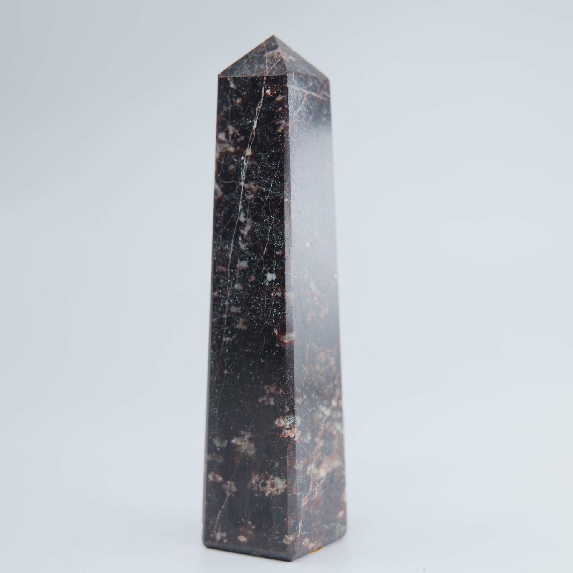 Garnet Tower 125g - Luna Panther