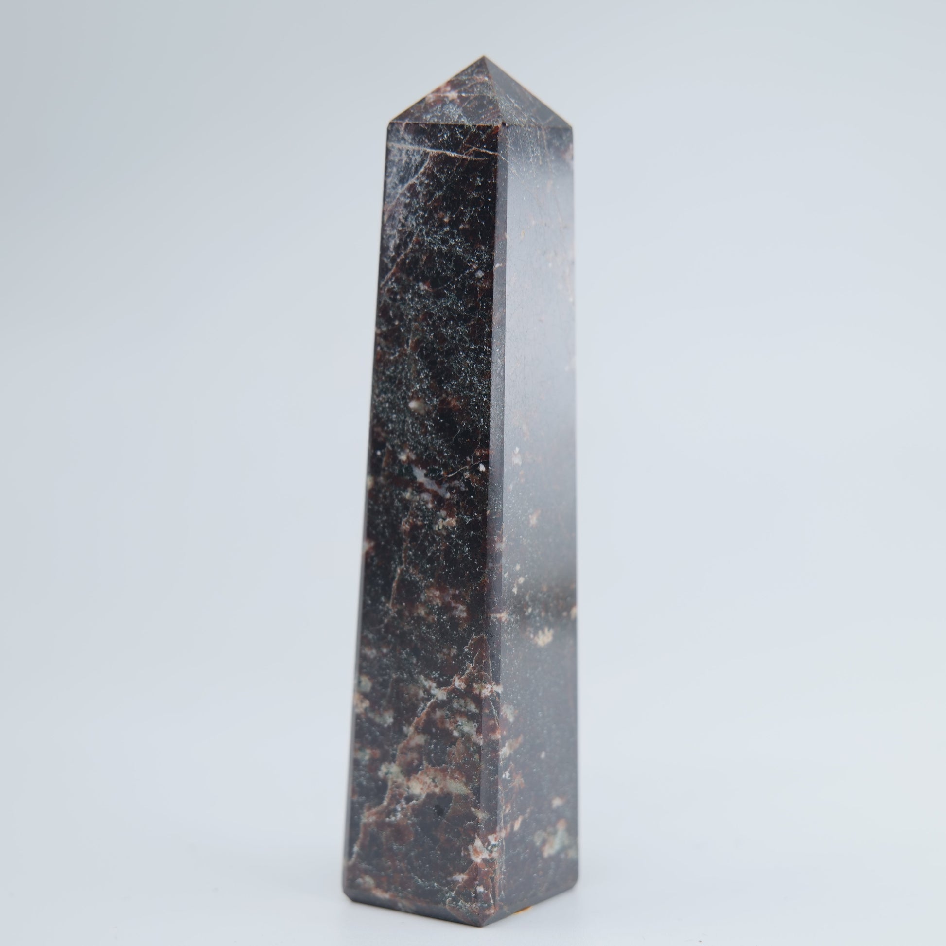 Garnet Tower 125g - Luna Panther