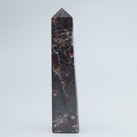 Garnet Tower 125g - Luna Panther alternate view