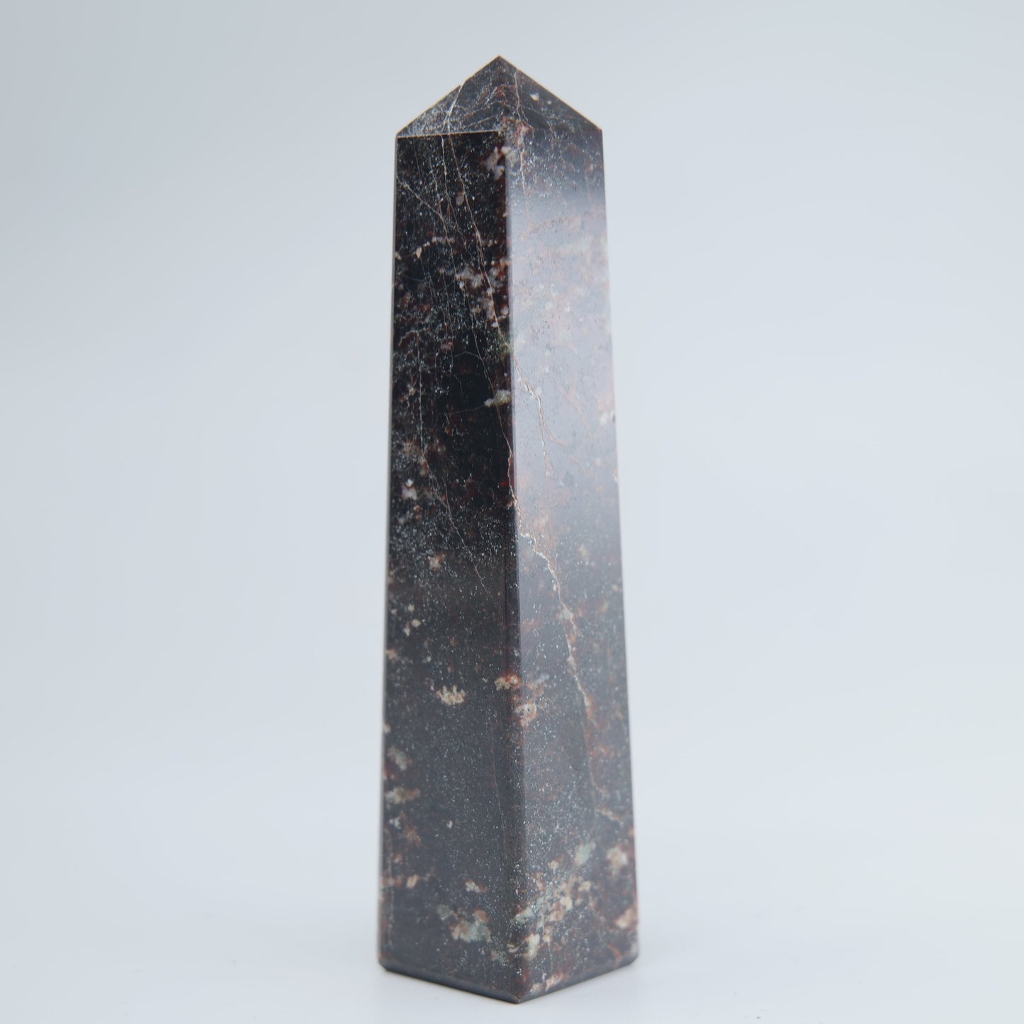 Garnet Tower 125g - Luna Panther