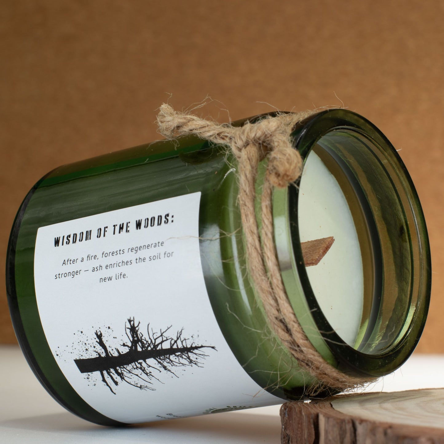 Greenman Woodwick Soy Candle - Ash & Woodsmoke - Luna Panther