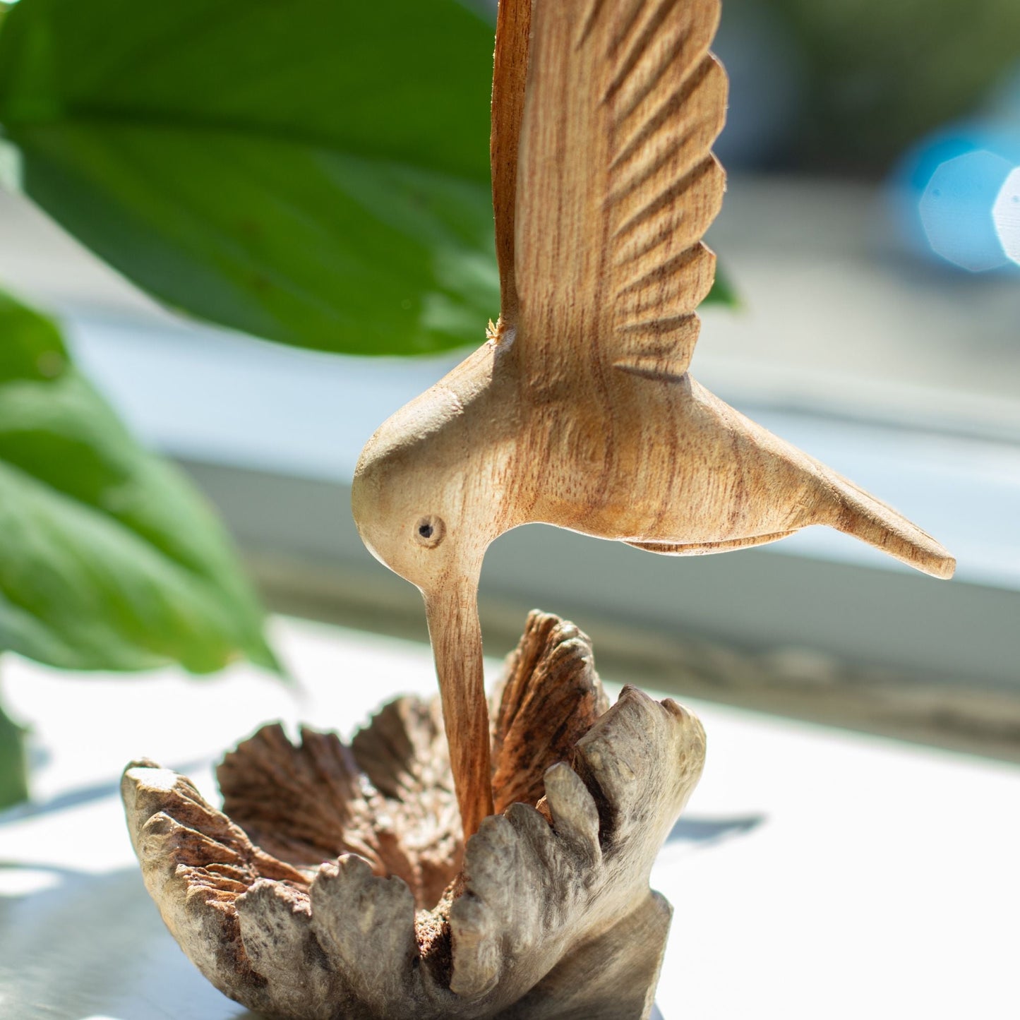 Handmade Parasite Wood Art Carving - Nectar Drinking Hummingbird - Luna Panther