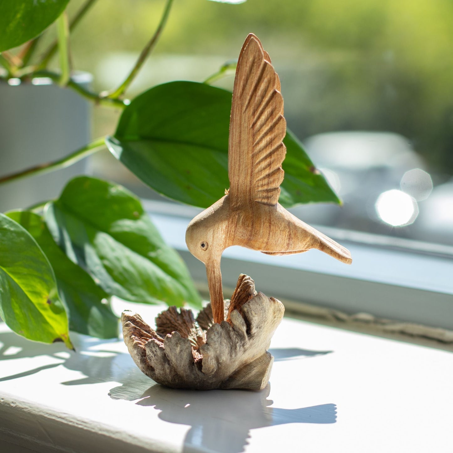 Handmade Parasite Wood Art Carving - Nectar Drinking Hummingbird - Luna Panther