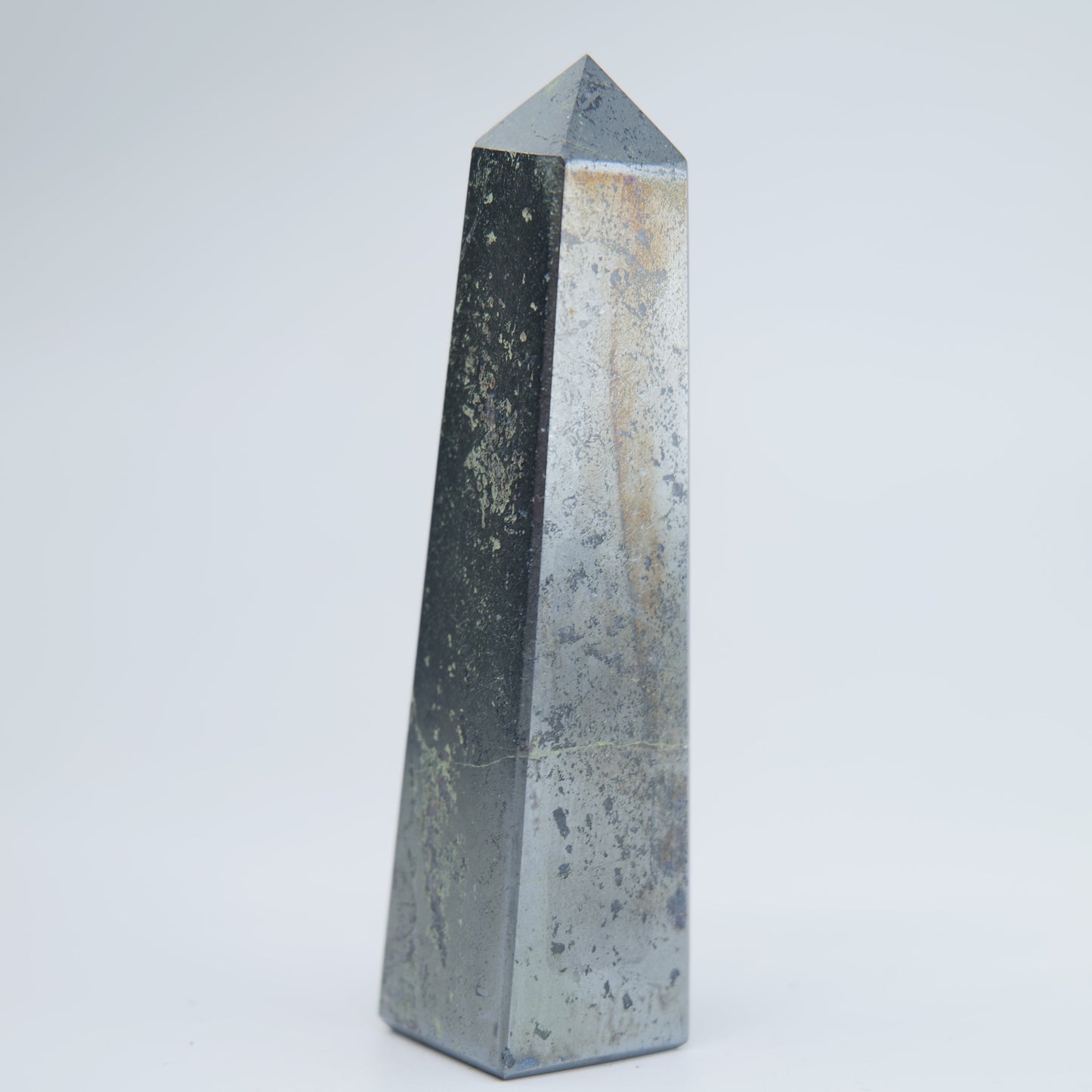Hematite Tower 113g - Luna Panther