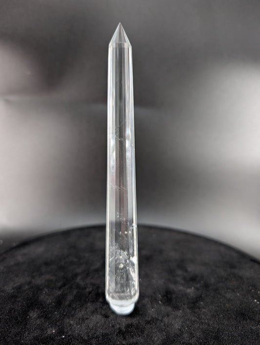 Polished Himalayan Clear Quartz Vogel - Massage Wand 134mm featuring clear transparency and light-catching facets - Luna Panther