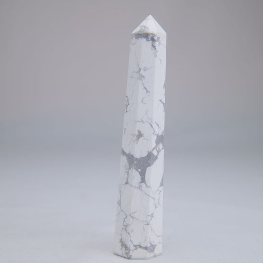 Howlite Point 107mm 85g - Luna Panther alternate view