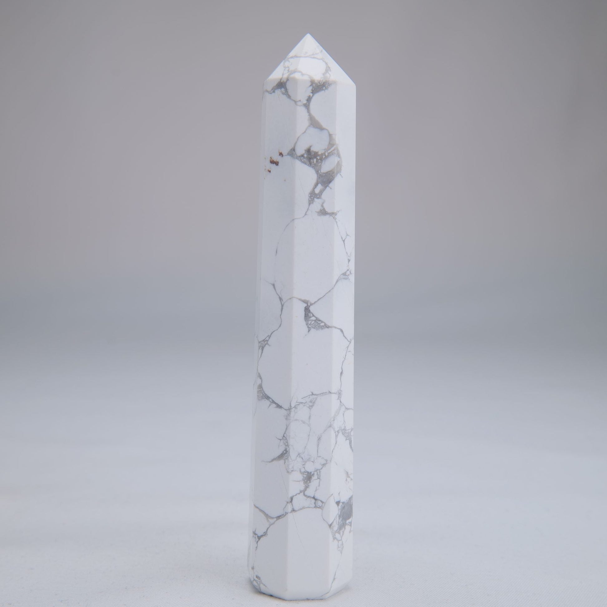 Howlite Point 110mm 92g - Luna Panther