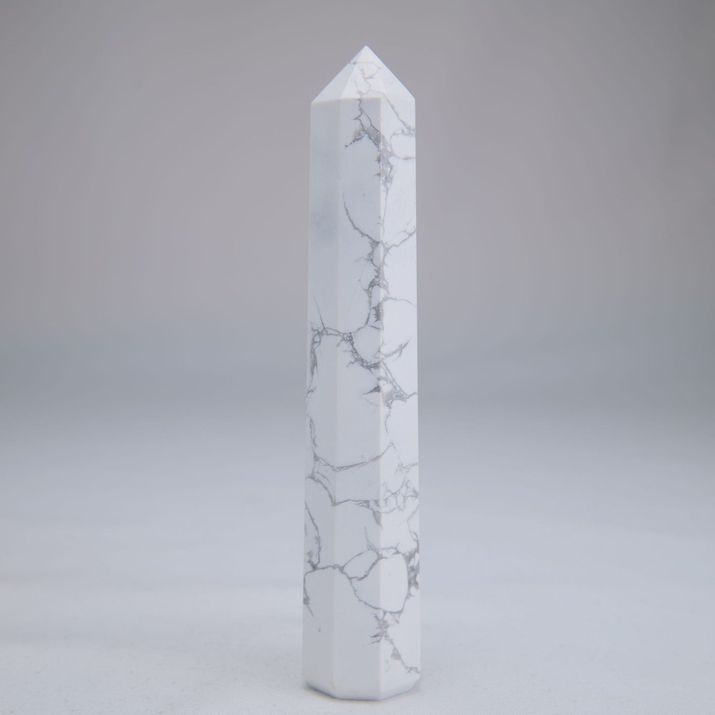 Howlite Point 110mm 92g - Luna Panther