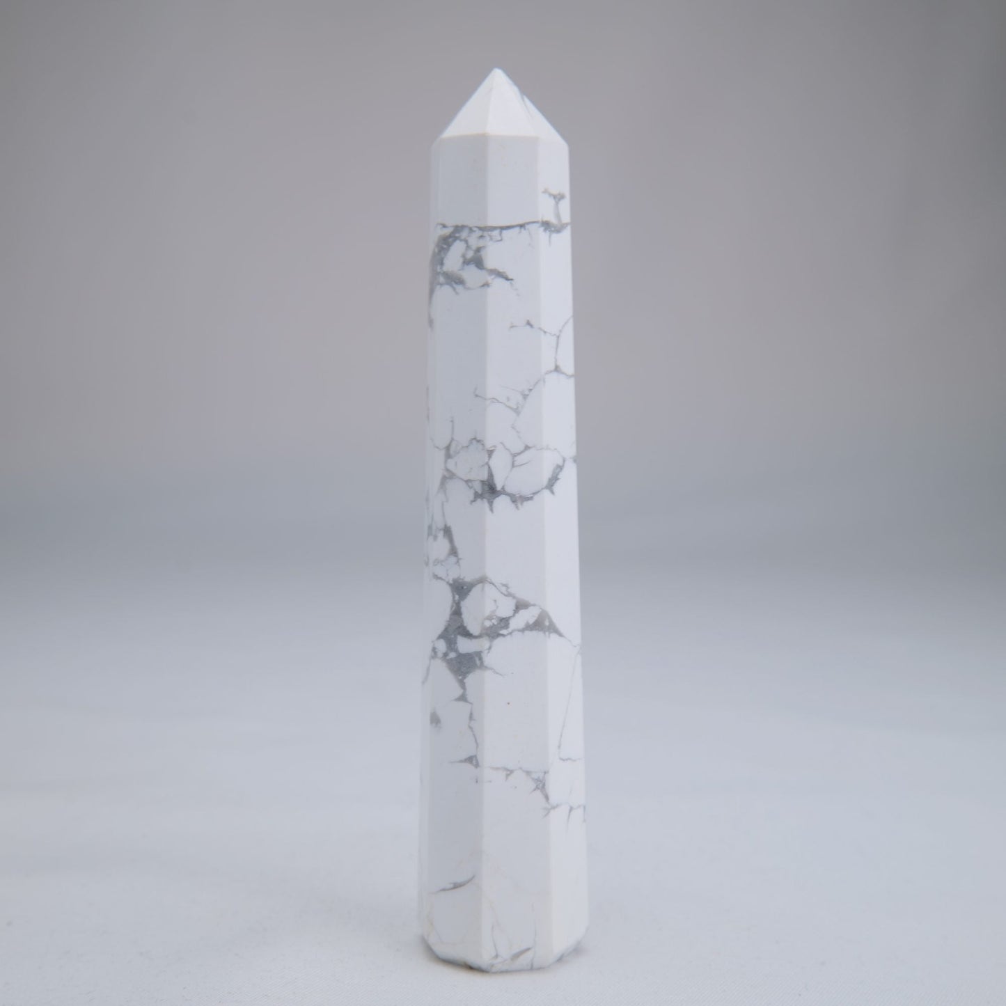 Howlite Point 113mm 97g - Luna Panther