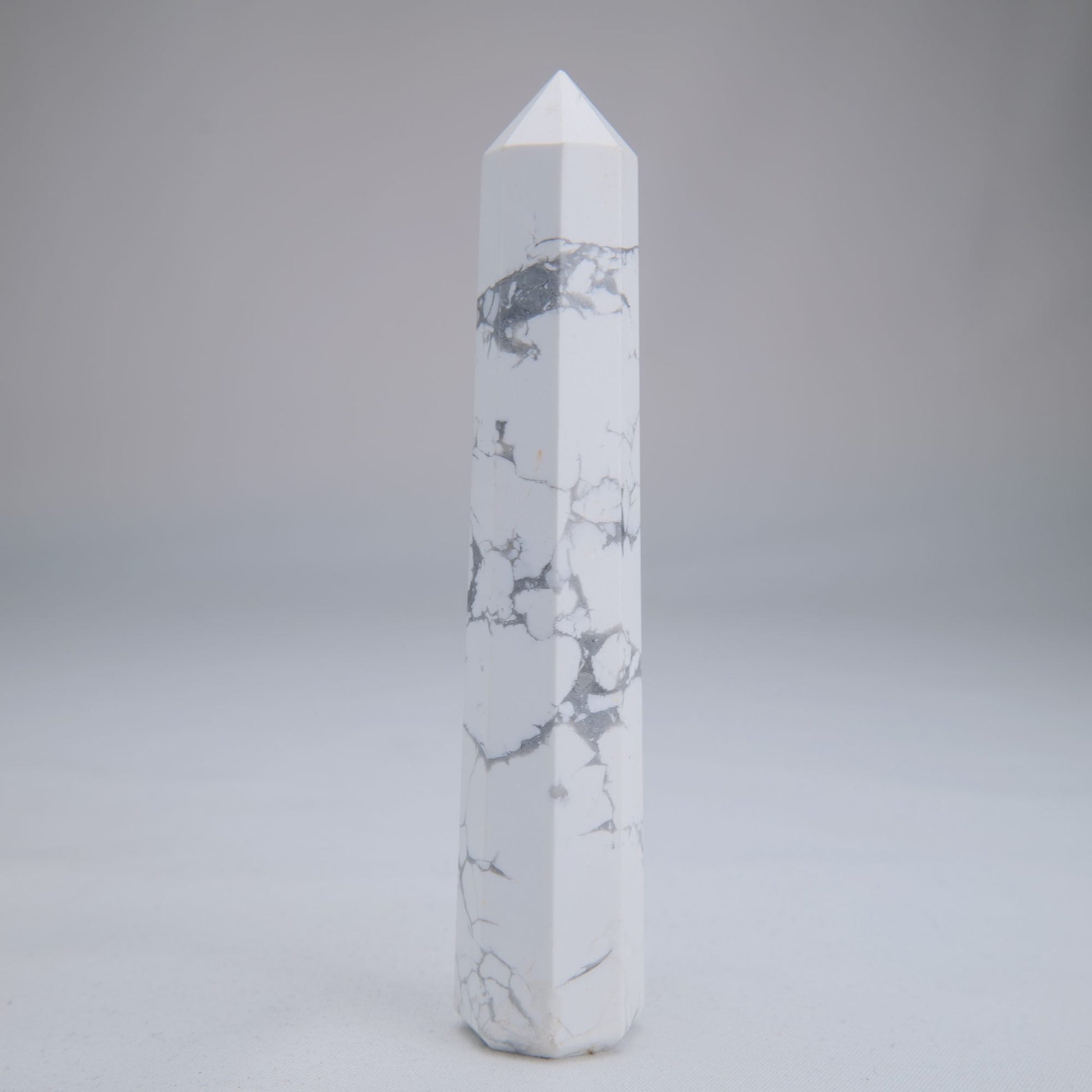 Howlite Point 113mm 97g - Luna Panther