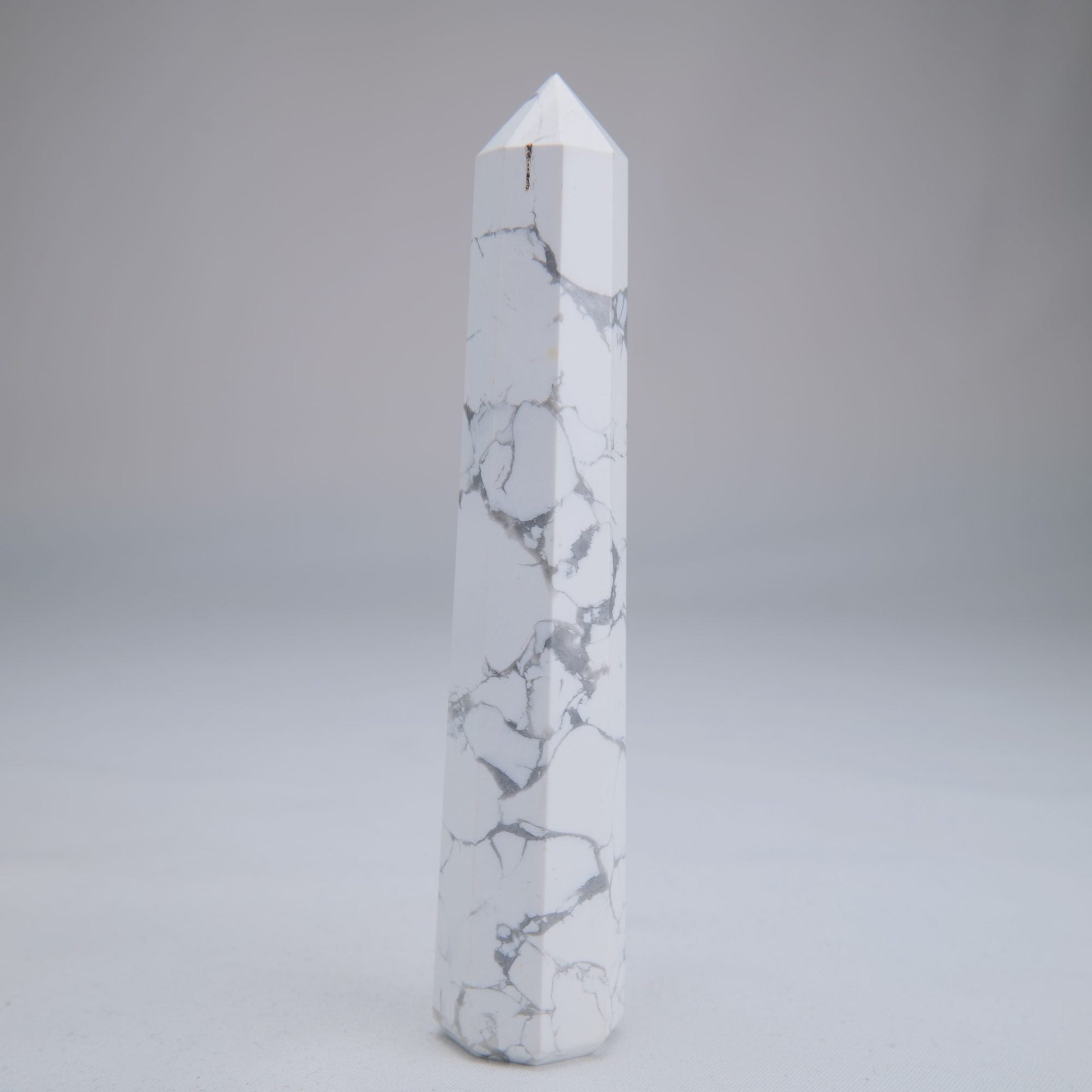 Howlite Point 113mm 97g - Luna Panther