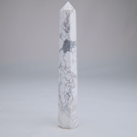 Howlite Point 120mm 79g - Luna Panther