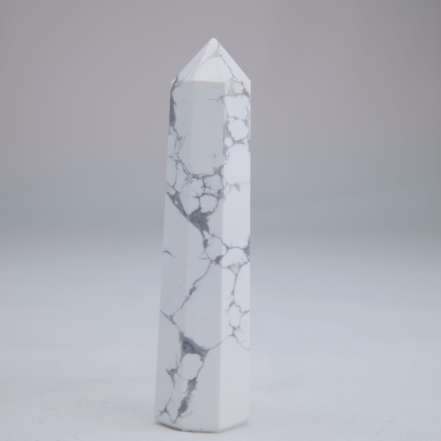 Howlite Point 83mm 61g - Luna Panther