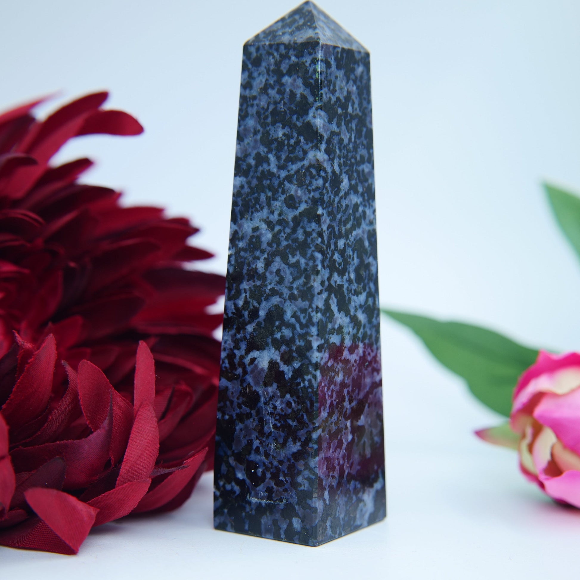 Indigo Gabbro (Mystic Merlinite) Tower — 123 mm, 230 g - Luna Panther