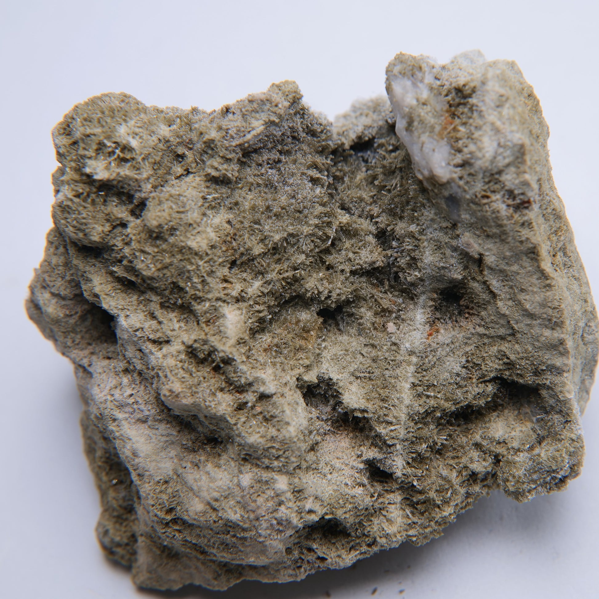 Johannsenite from Landsman Camp, Graham County, United States - 89.62g