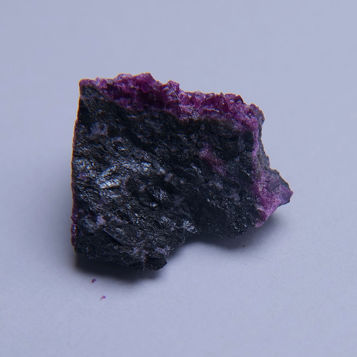 Kammererite from Kop Krom Mine, Kop Daglari, Turkey - Thumbnail