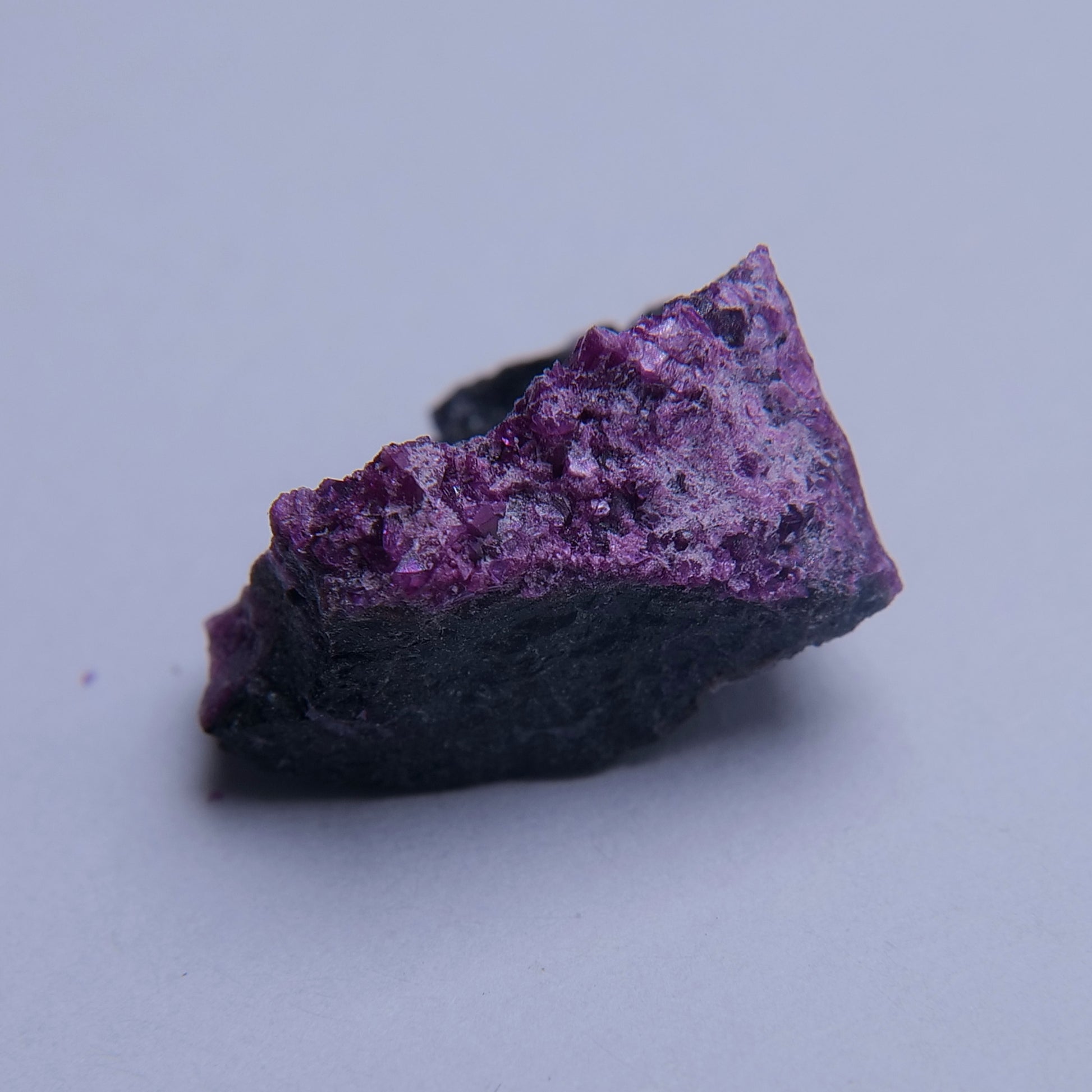 Kammererite from Kop Krom Mine, Kop Daglari, Turkey - Thumbnail