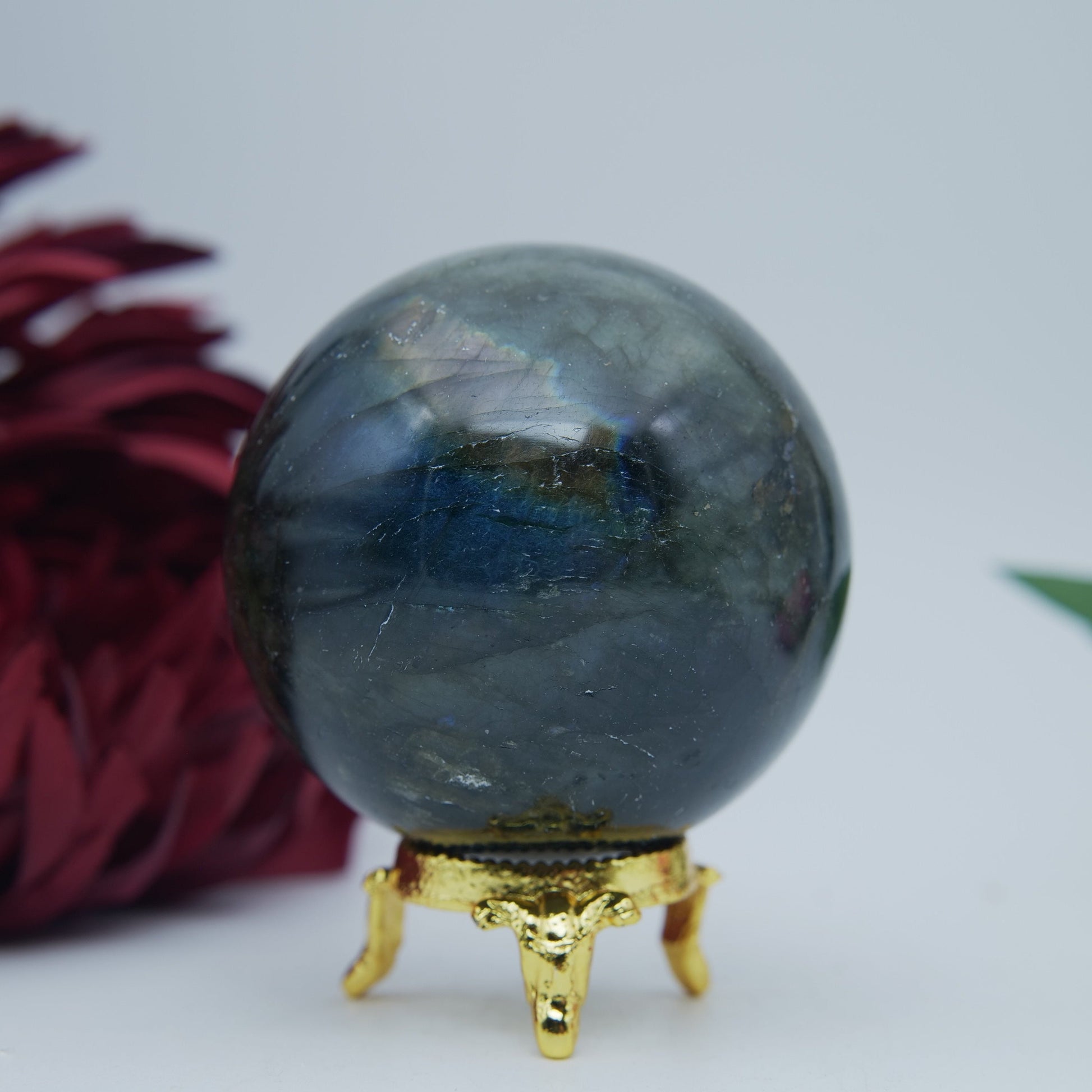 Labradorite Sphere 419g - Luna Panther