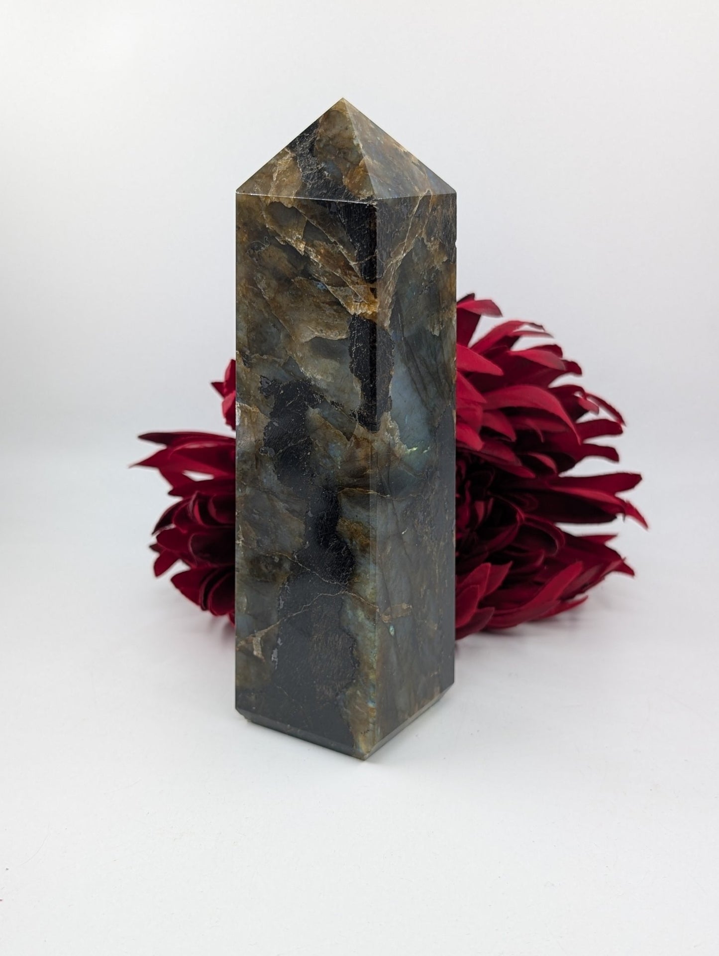 Polished Labradorite Tower 914g featuring blue flash and iridescent shimmer - Luna Panther