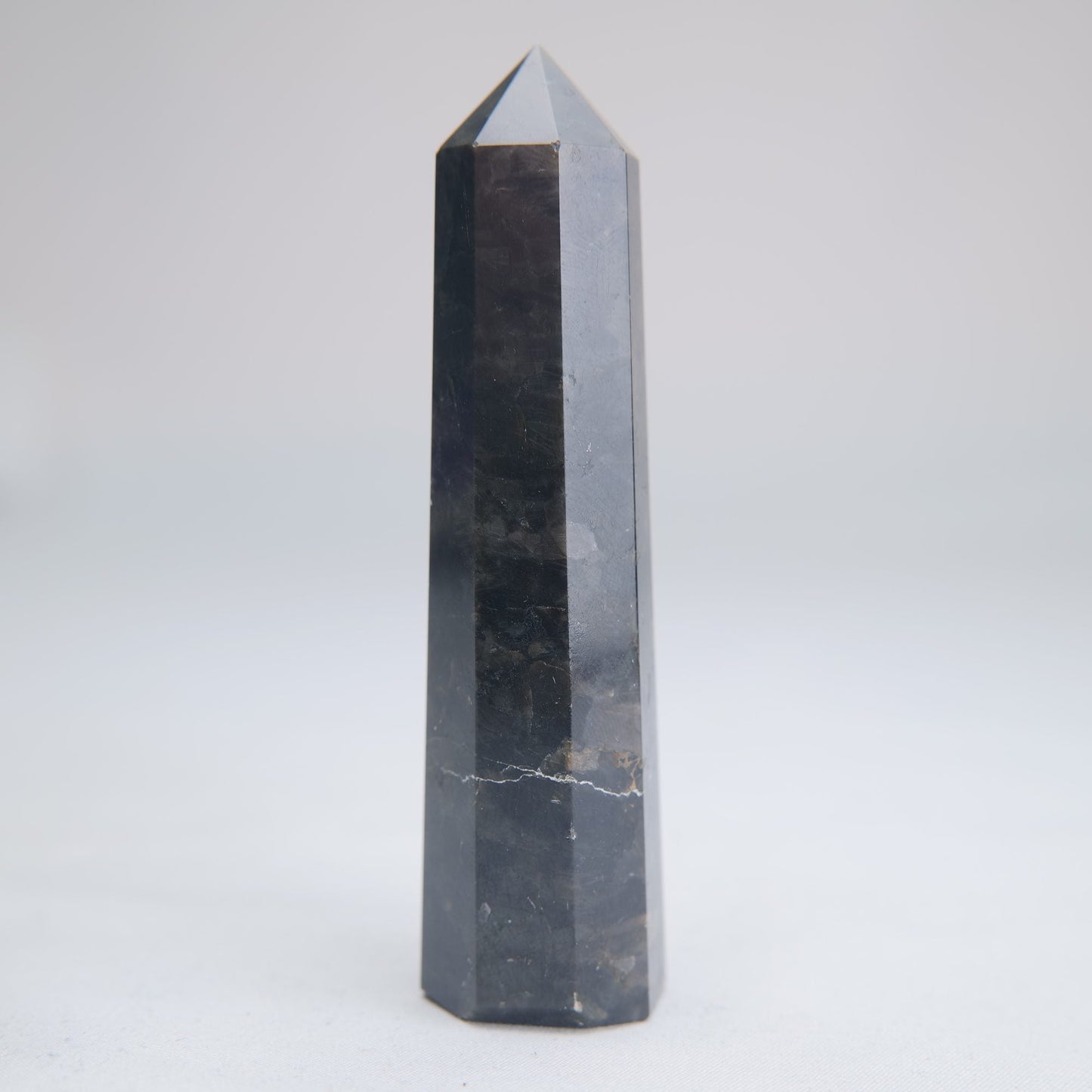 Larvikite Obelisk 100g 100mm - Luna Panther