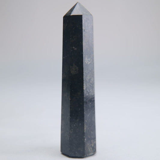 Larvikite Obelisk 77g 90mm - Luna Panther alternate view