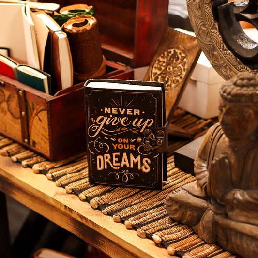 Leather Printed Notebook - Never Give Up On Your Dreams - 17.8×12.7 cm - Luna Panther