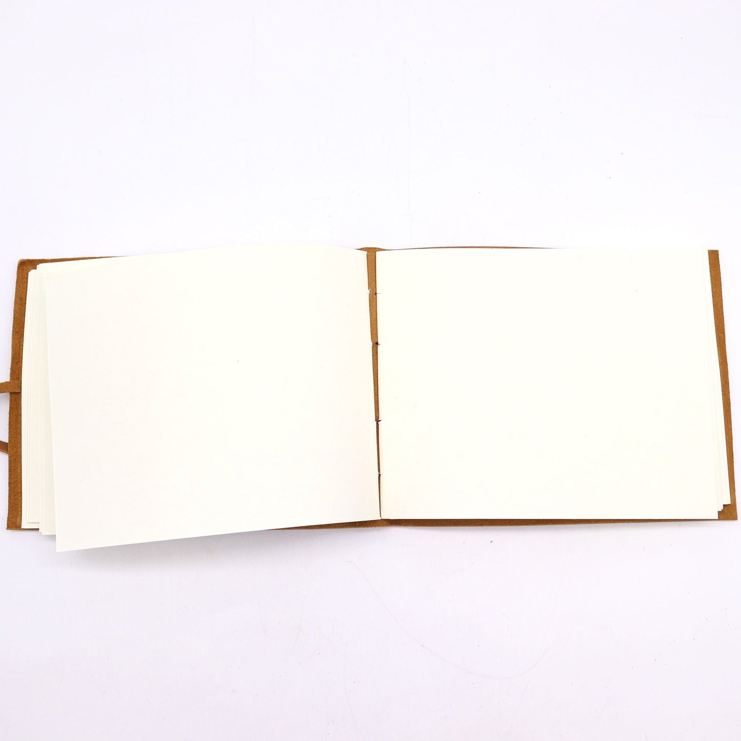 Leather Sketchbook Golden Tree - 144 pages - 18x23cm - Luna Panther